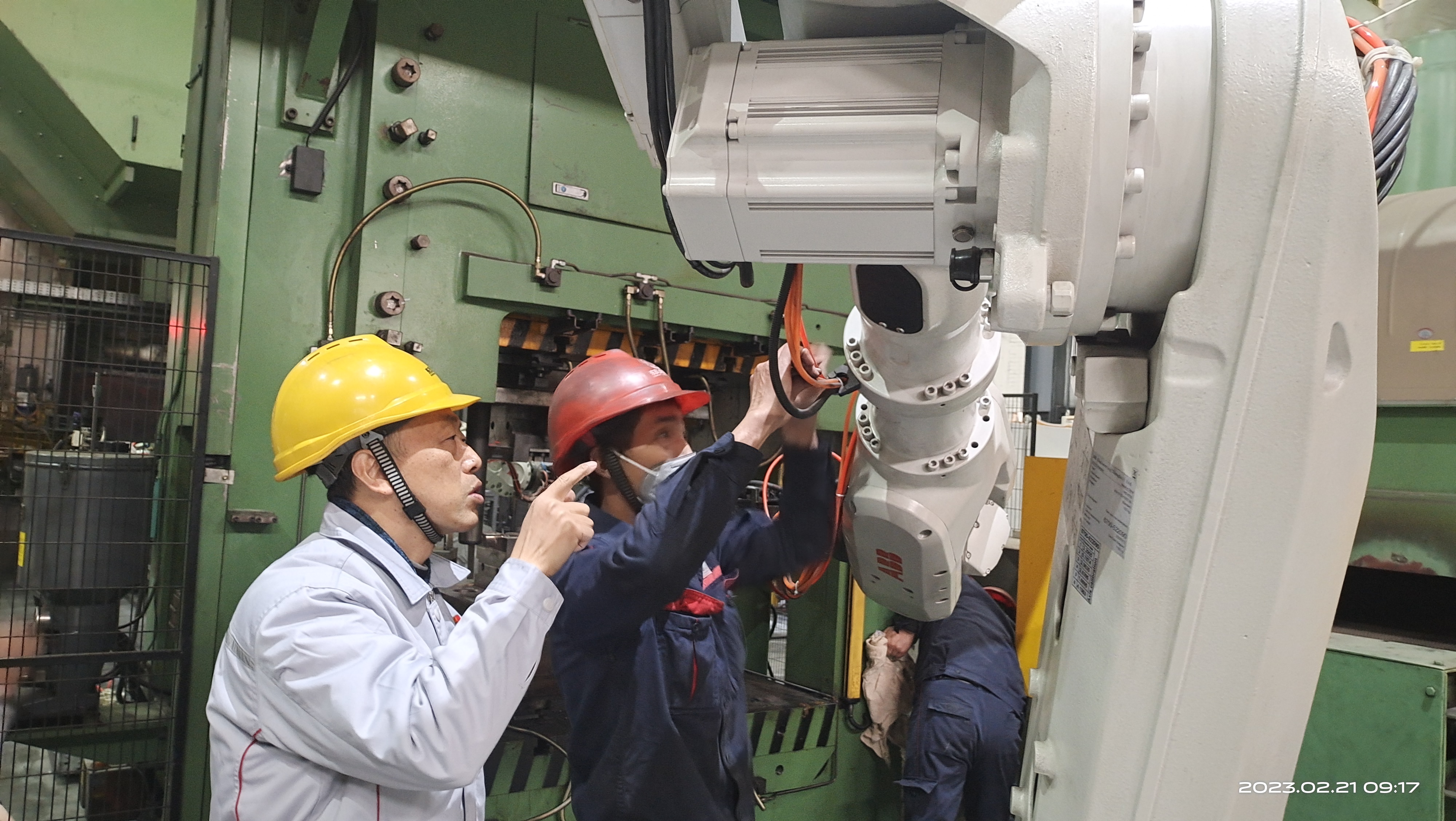 裝備問題點現(xiàn)場培訓識別_20230221_091756(1).jpg 裝備問題點現(xiàn)場培訓識別_20230221_091756(1).jpg